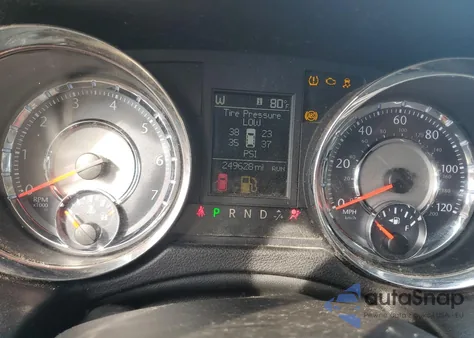 2012 Chrysler Town & Country Touring from USA, damaged, VIN 2C4RC1BG0CR140137